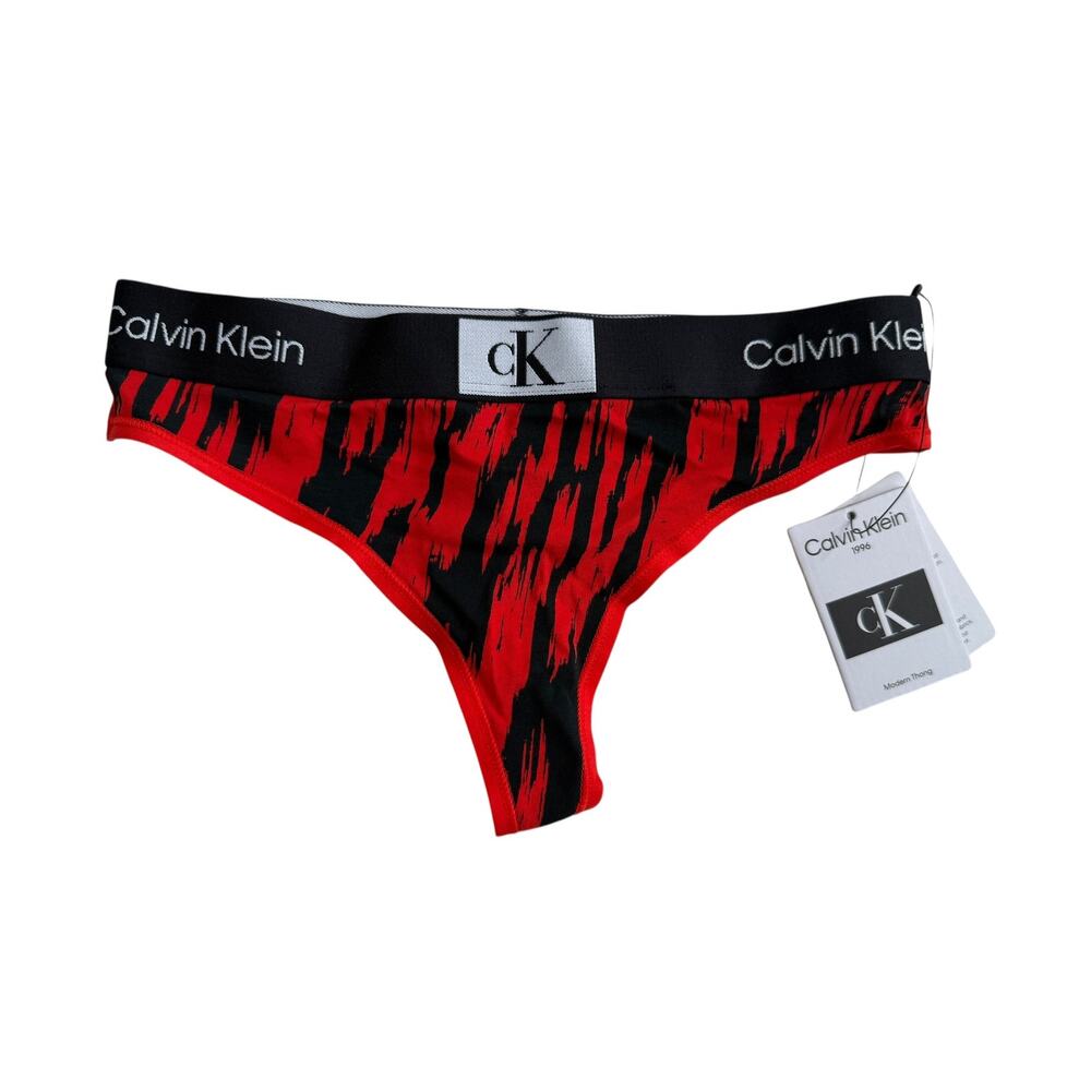 Calvin Klein Women's Red Colaless Thong Panties Size XS - Picture 4 of 6